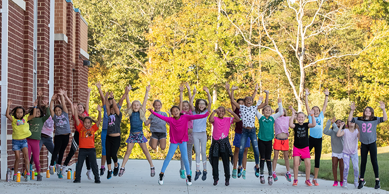 Girls on the Run 800x400